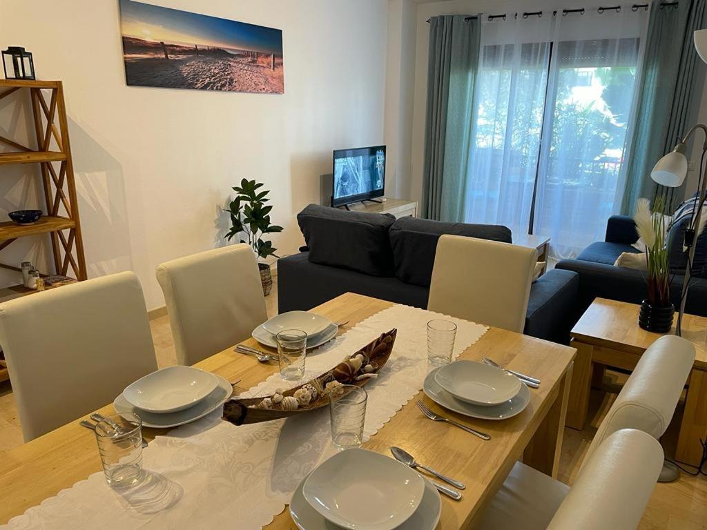 Beach Apartment In La Duquesa Marina Castillo de Sabinillas Екстер'єр фото