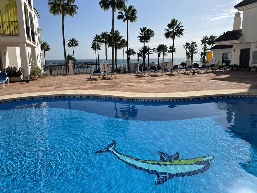 Beach Apartment In La Duquesa Marina Castillo de Sabinillas Екстер'єр фото