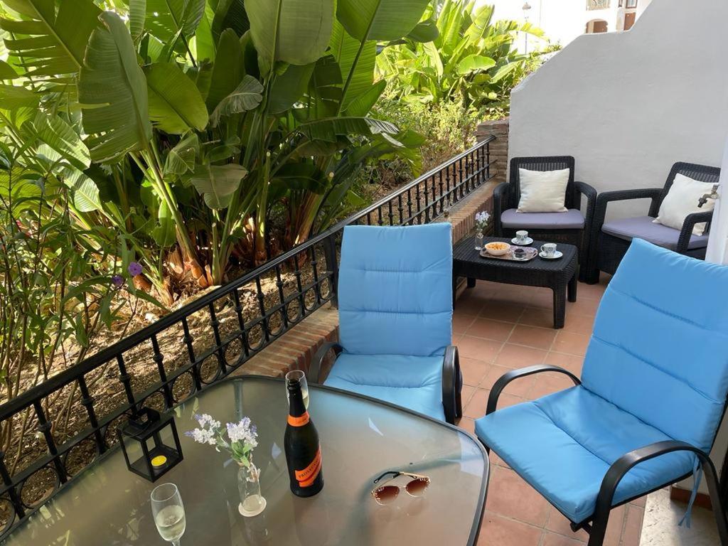 Beach Apartment In La Duquesa Marina Castillo de Sabinillas Екстер'єр фото